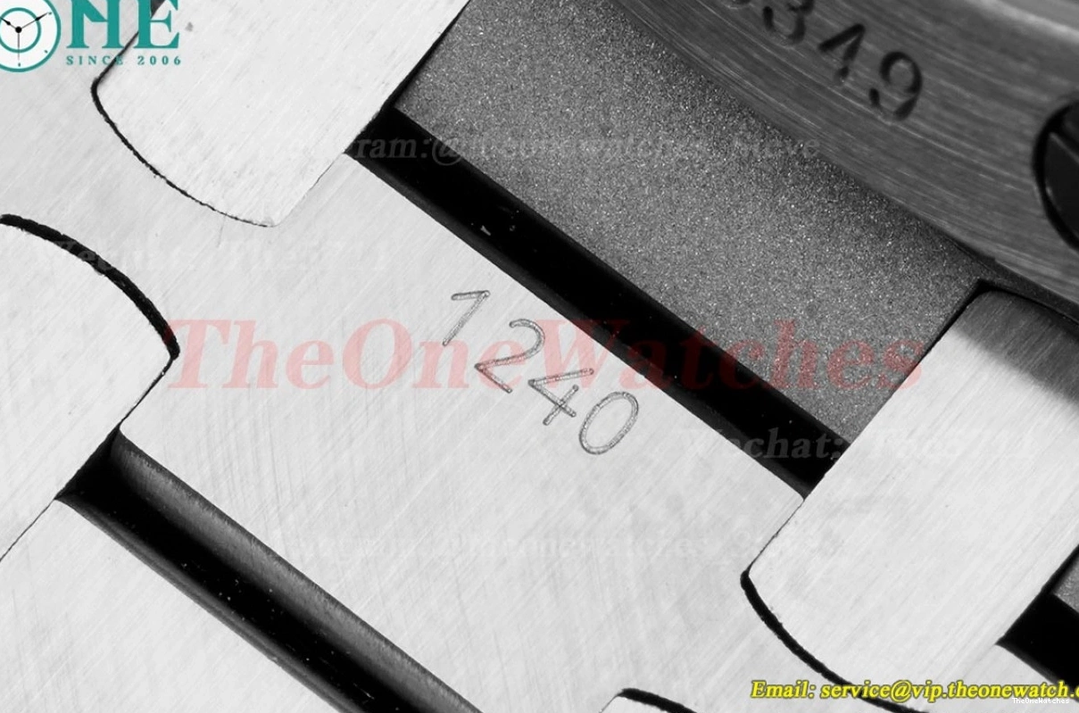 SS Royal SS Dial 15202 A2121 39mm Oak Blue JJF 0410